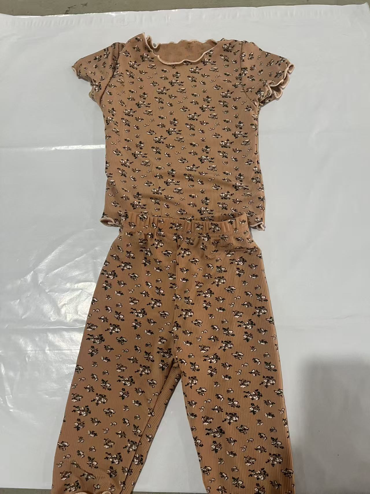 Summer New Style Girls' Short- - Baby Clothing Bundles recension och pris