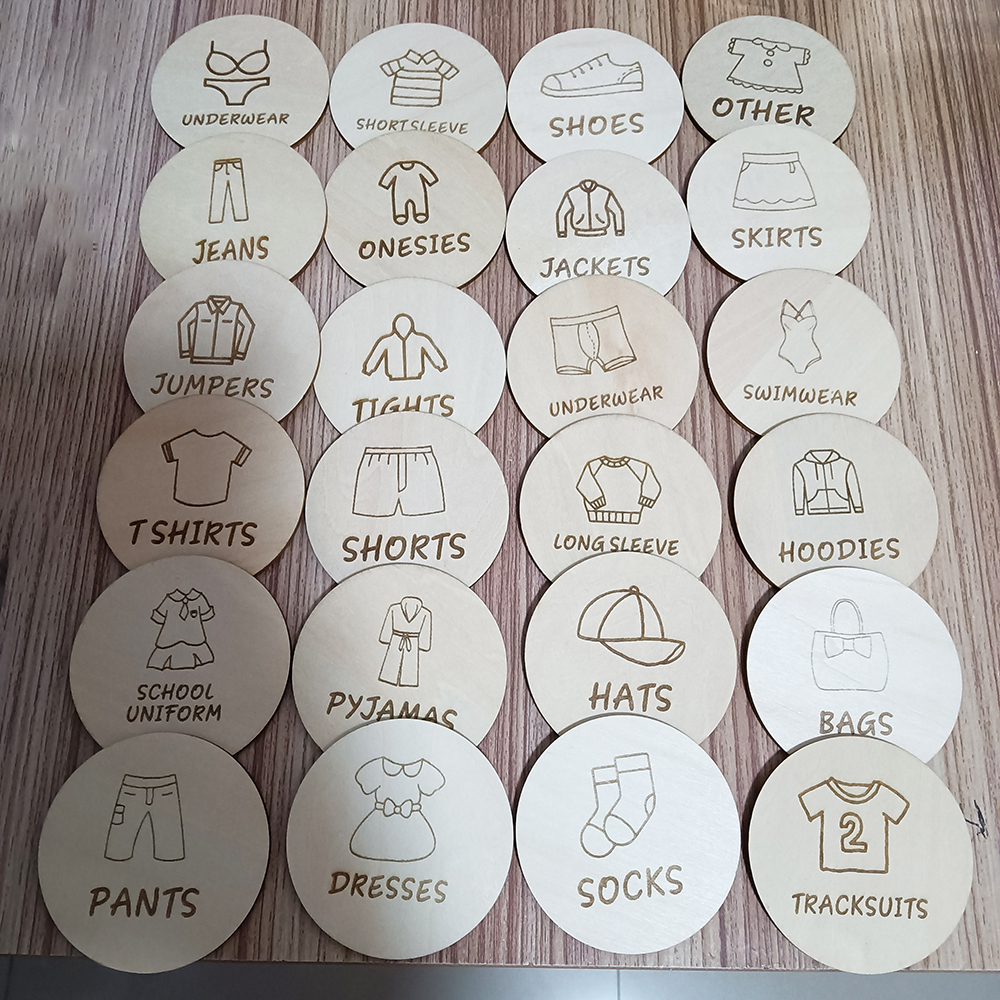 Wooden Wardrobe Labels, Kids C - Baby Clothing Tags recension och pris