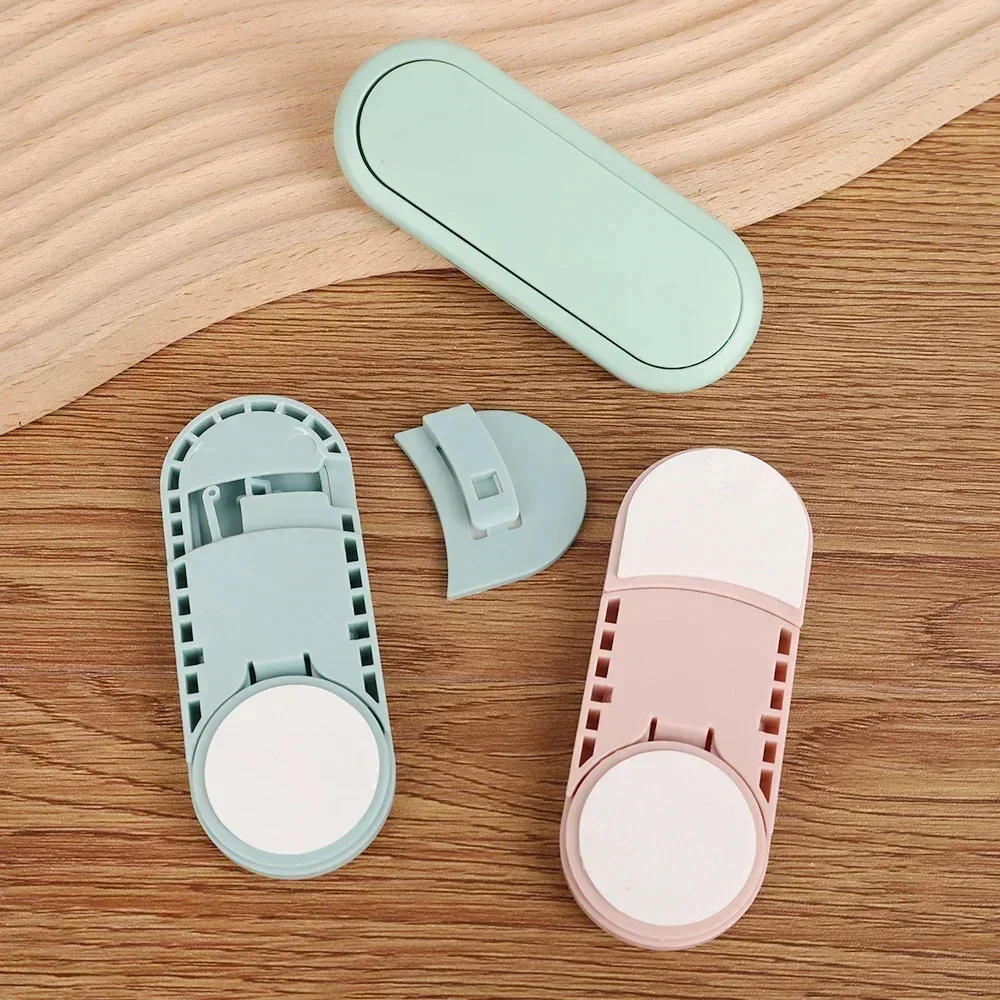Latch Cabinet Door Protection  - Baby Clothing Cupboard recension och pris